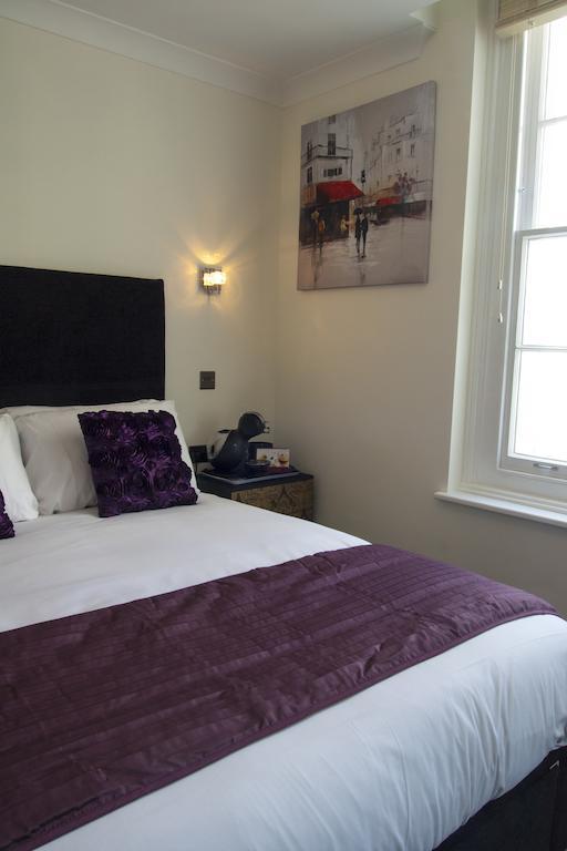 Petite Chambre Lit King-Size